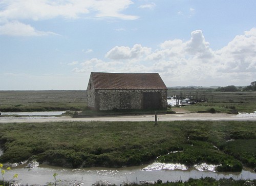 Old Coal Shed Thornham