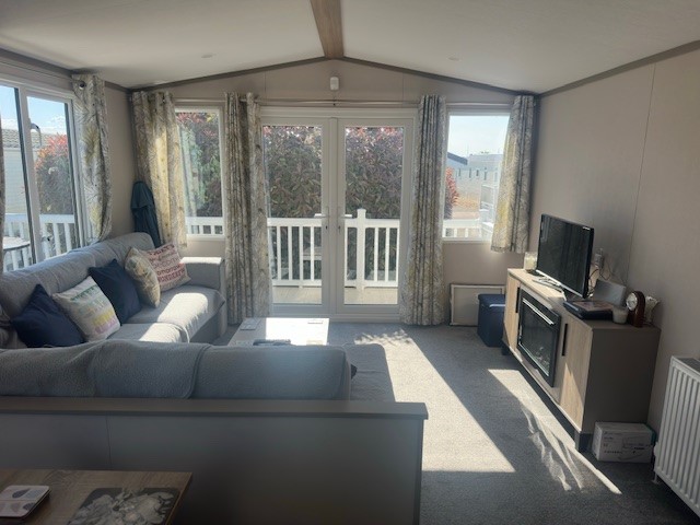 CC60 patio doors