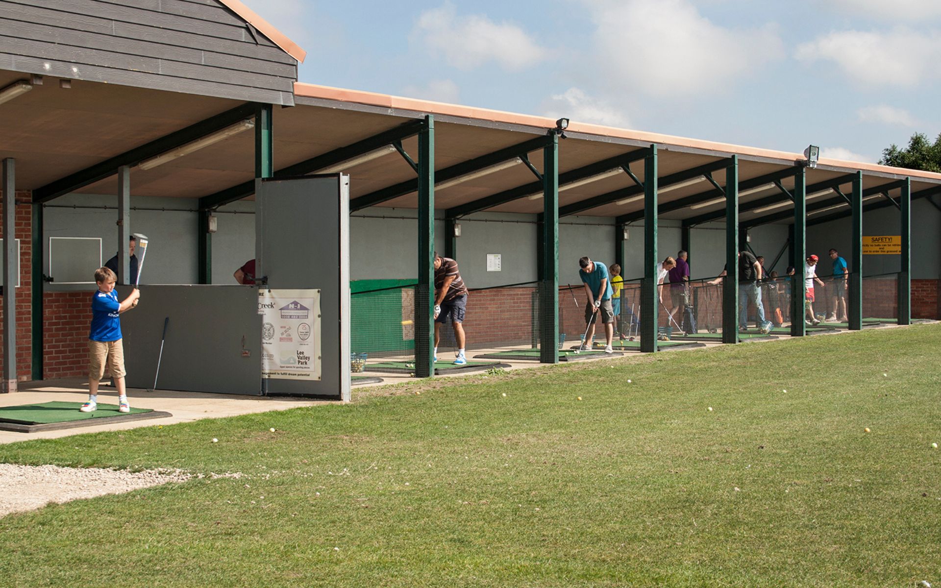 Driving Range Searles Golf Club Lifestyle