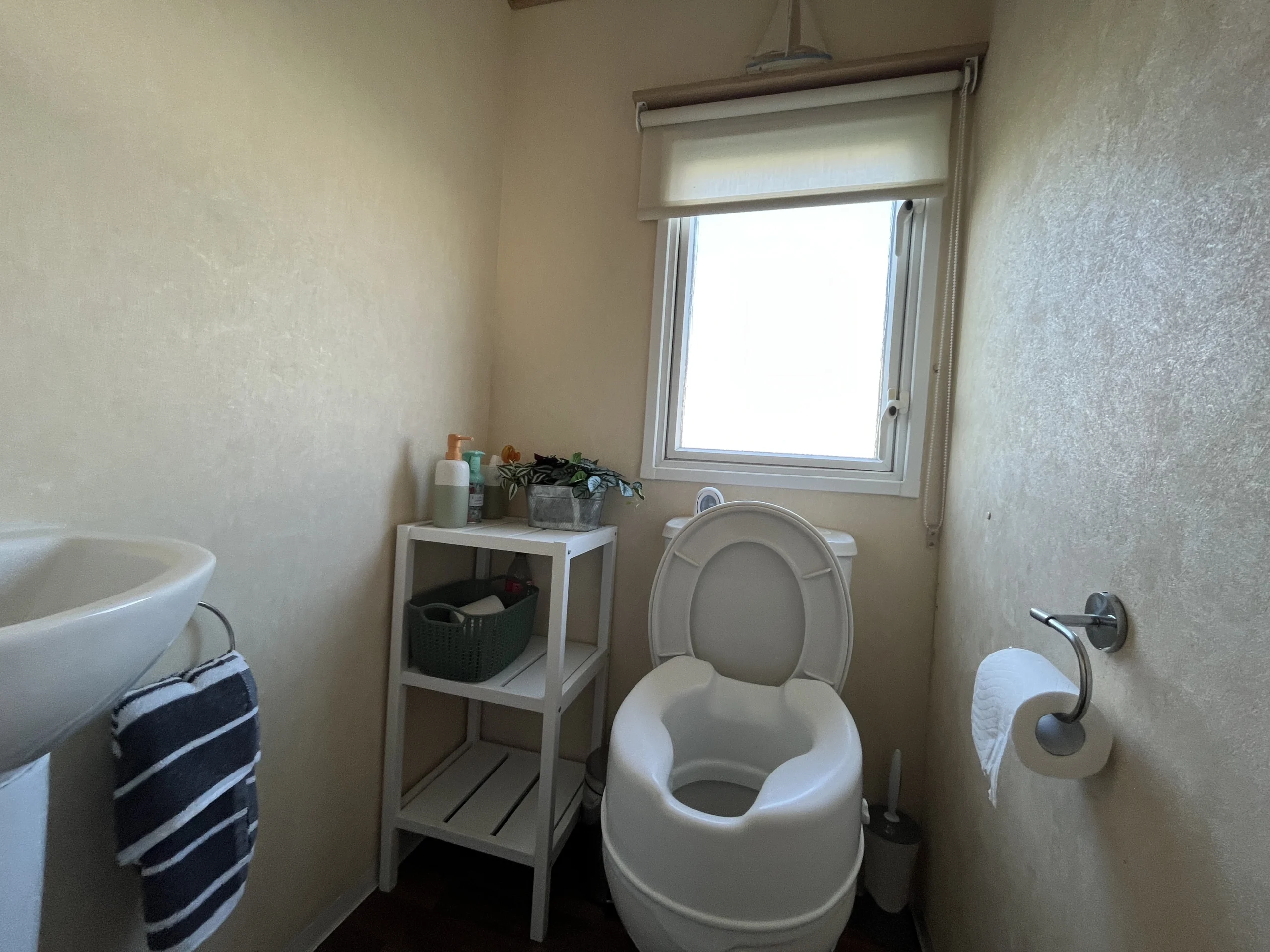 CARNABY MELROSE PRIVATE SALE 10, HUNSTANTON NORFOLK