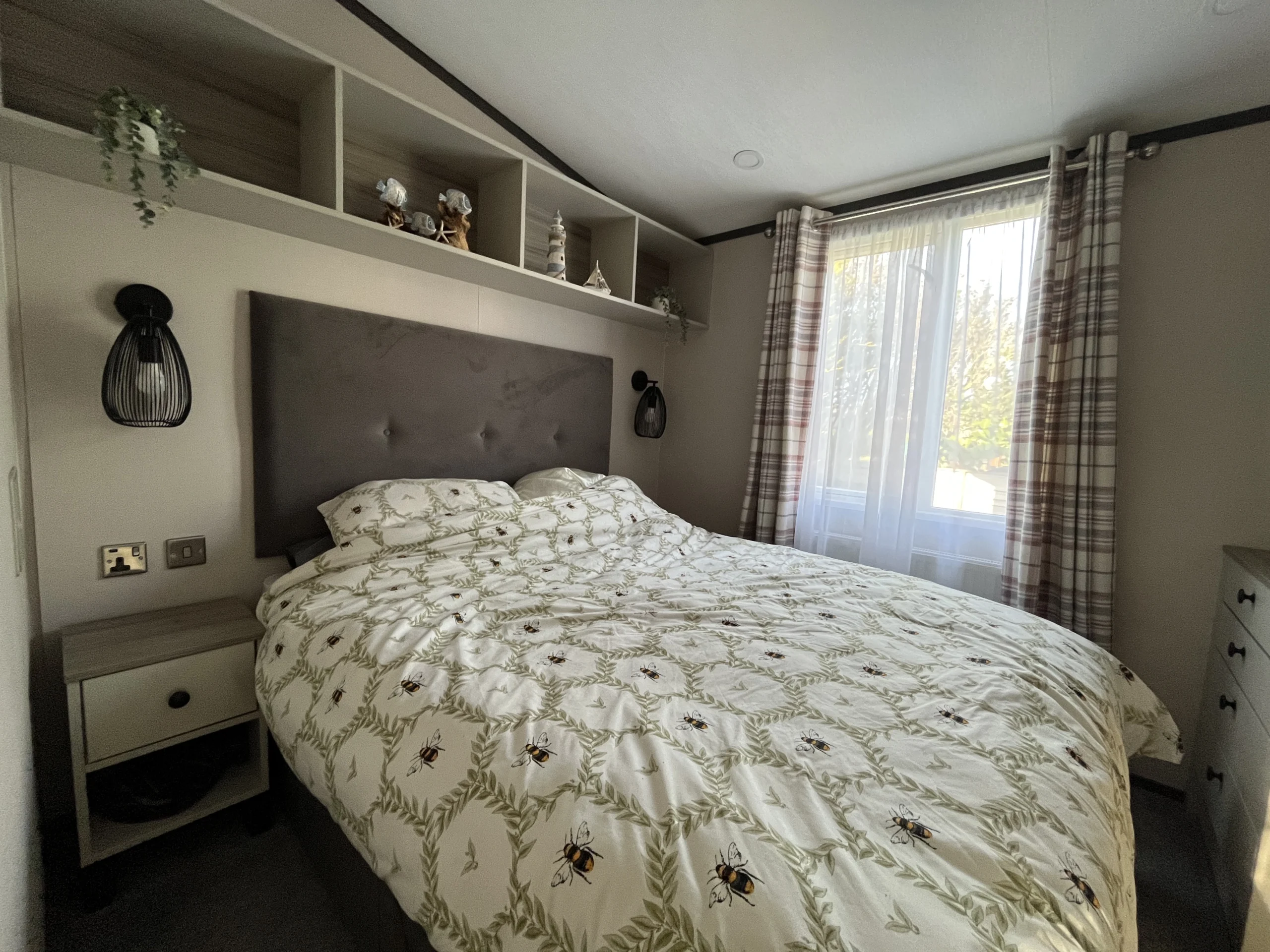 VICTORY LOCHWOOD PRIVATE SALE 1, HUNSTANTON NORFOLK