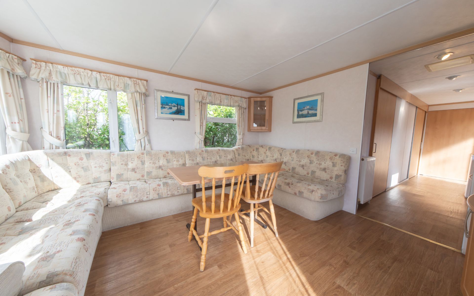 Easy Access Classic Rio Pemberton Dining