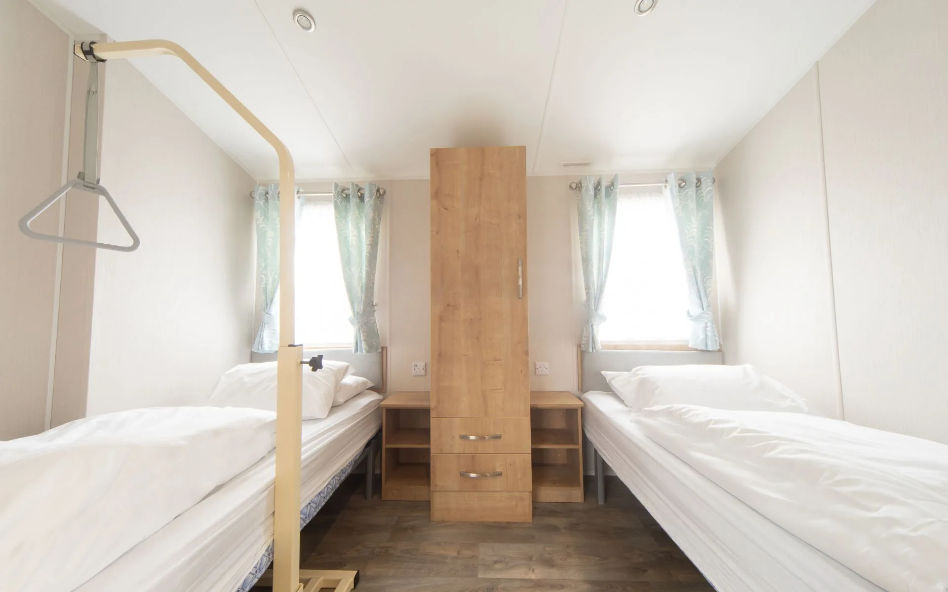 Easy Access Deluxe Richmond Twin 2 Unit 130 M3I