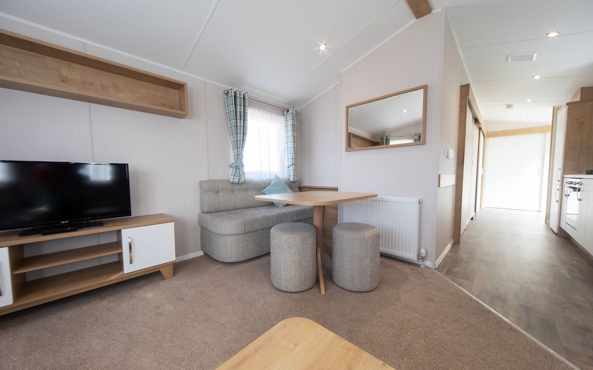 Easy Access Rio Dining Area