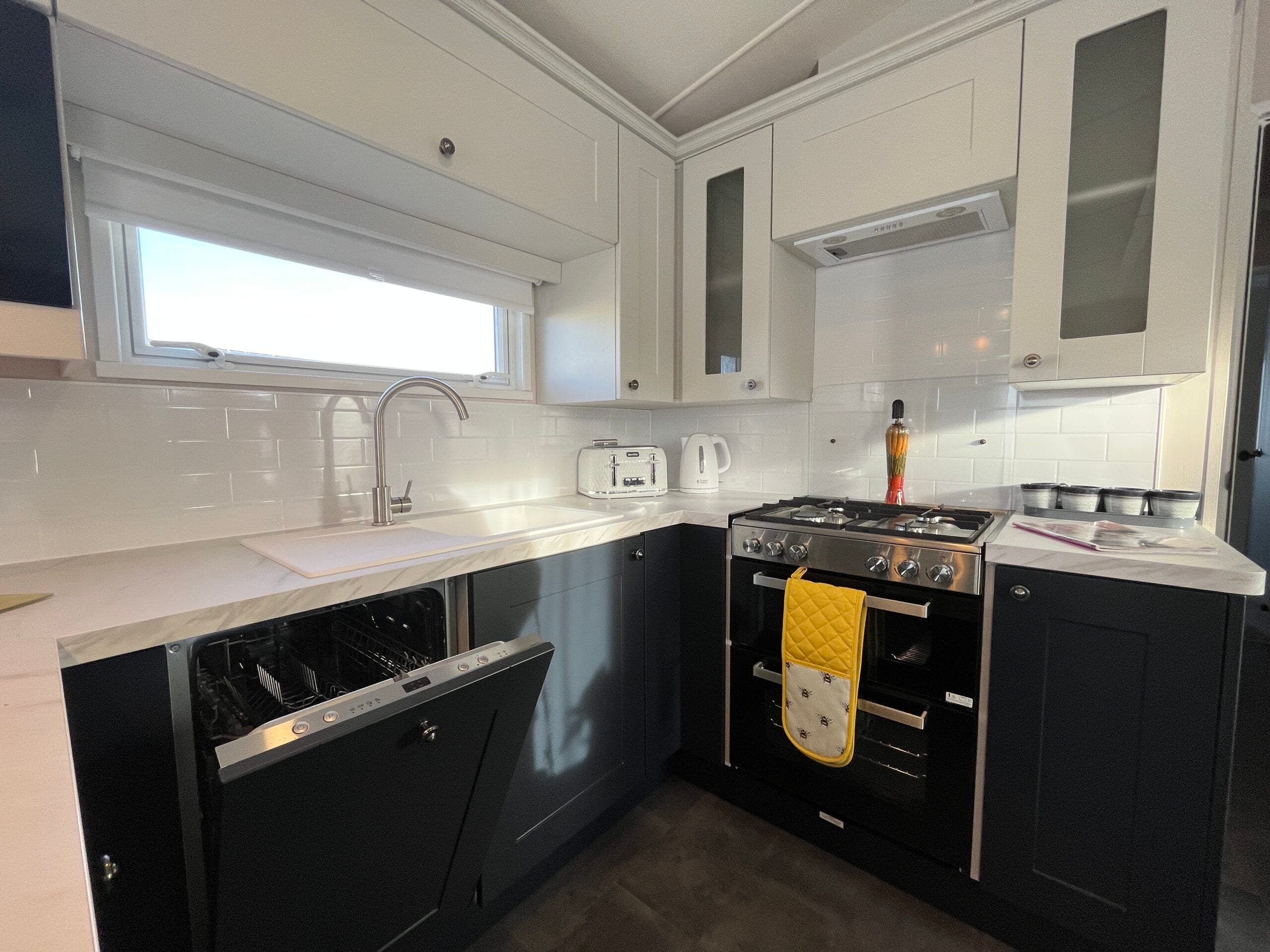 Preloved Swift Margaux - Searles Lesiure Resort (9)