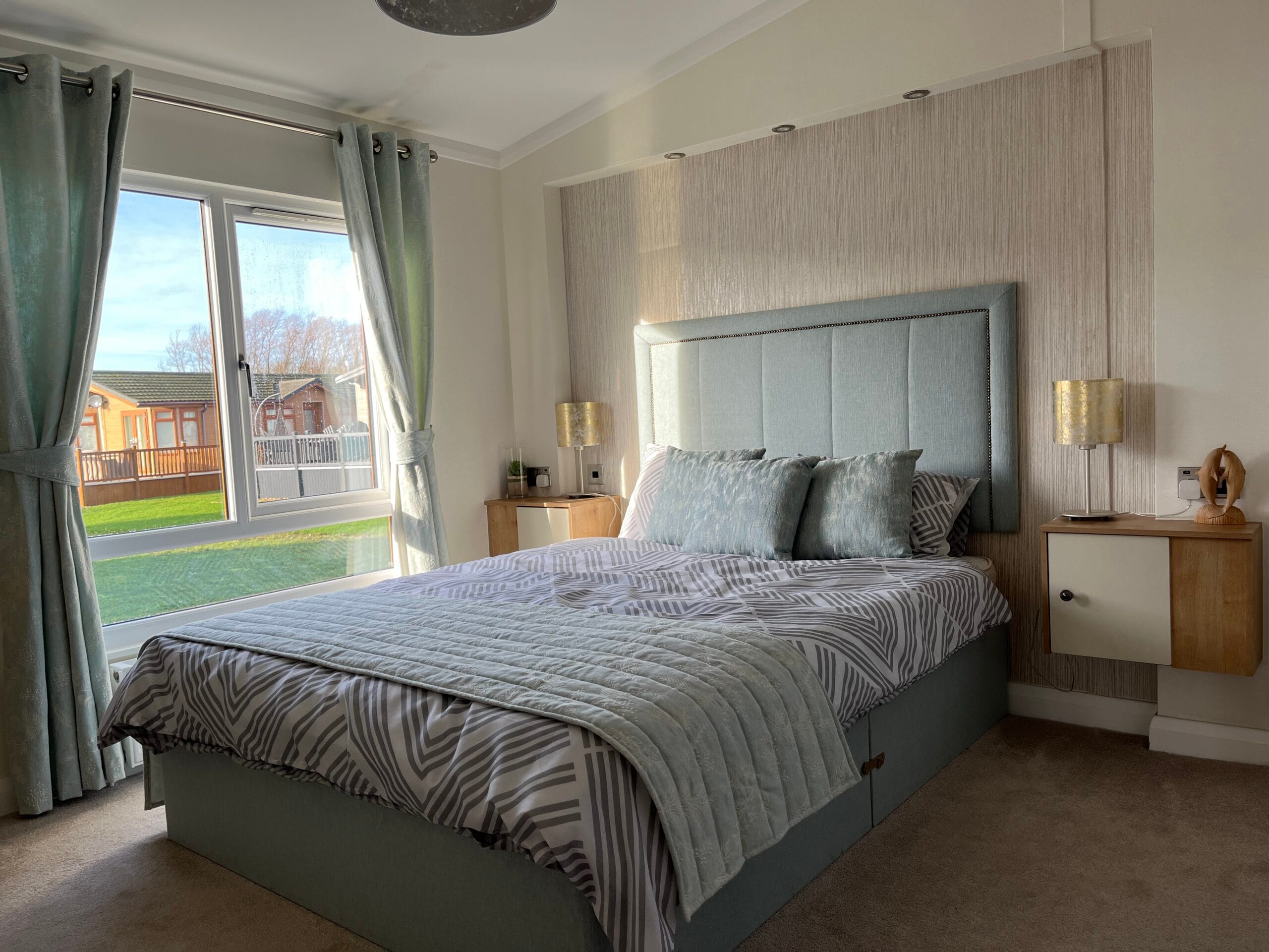 Preowned Willerby Rowan Lodge - Searles Leisure Resort (18)