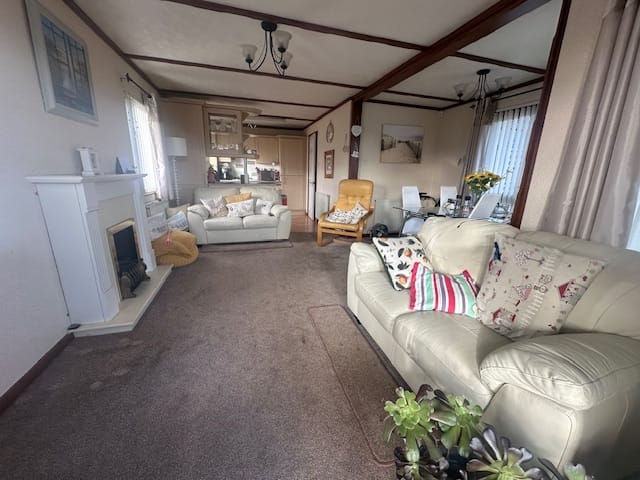 FC05 - PRIVATE SALE (8)