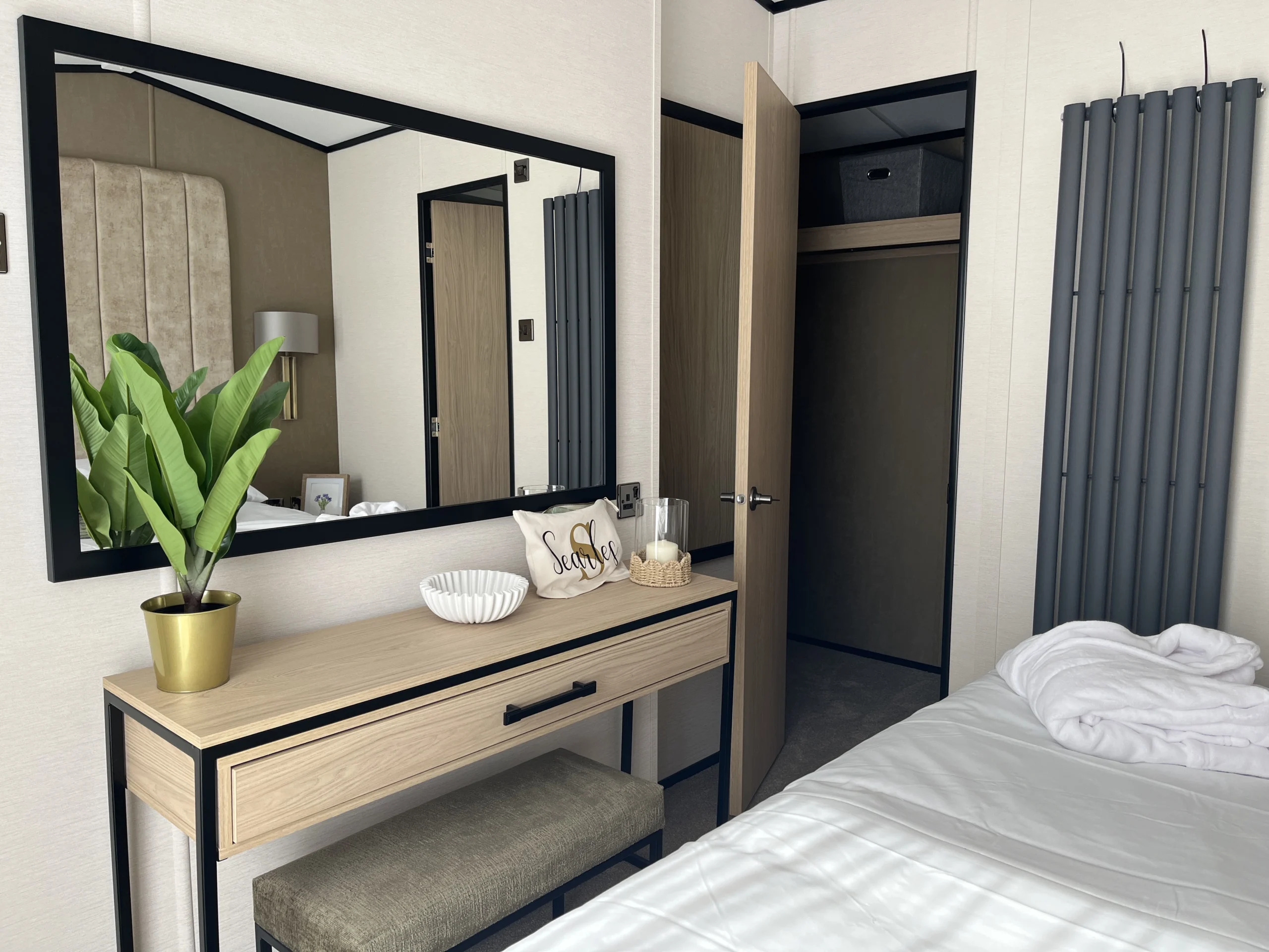 CARNABY GRANTLEY MASTER BEDROOM 2, HUNSTANTON NORFOLK