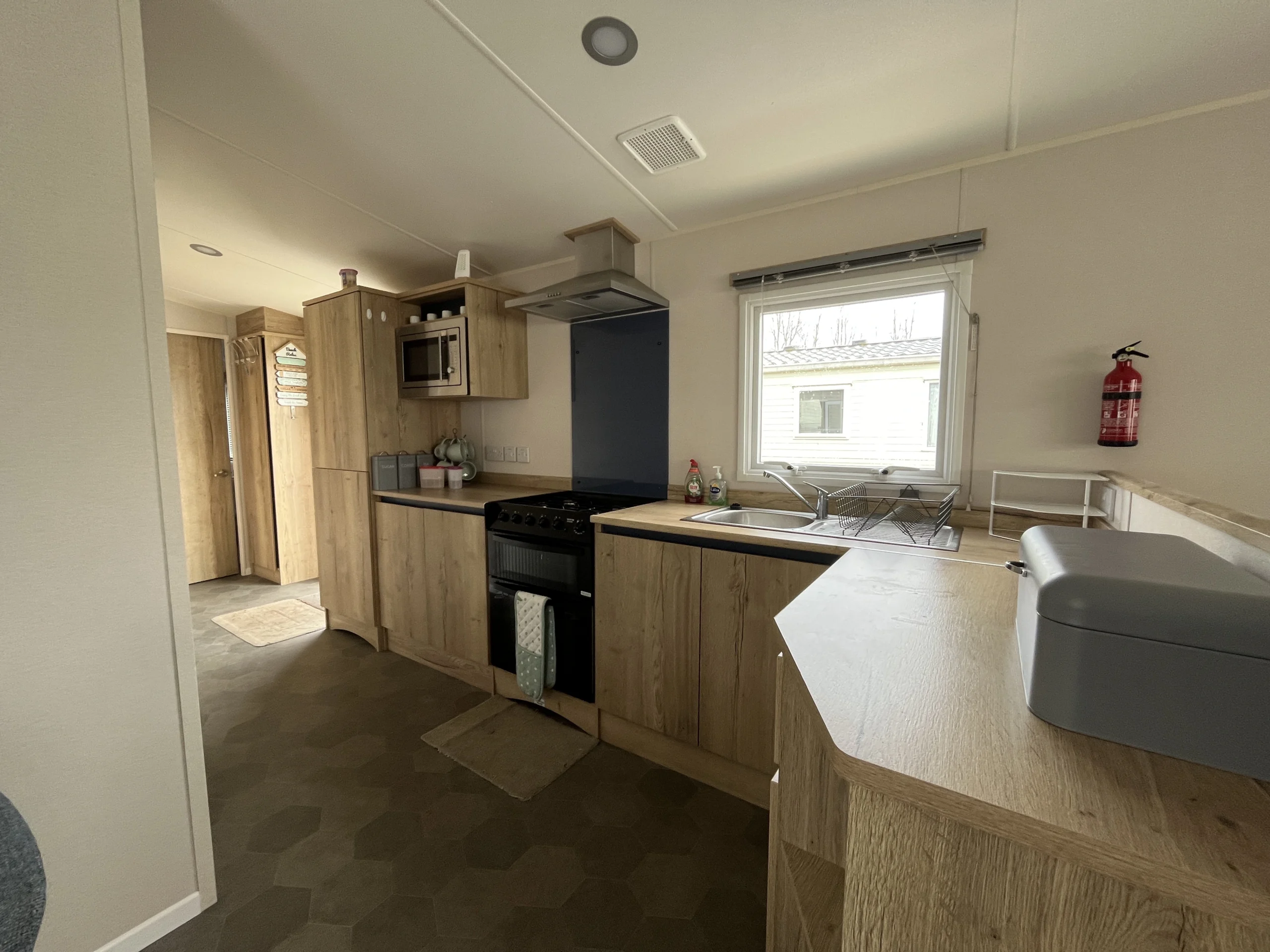 ABI ADELAIDE STATIC CARAVAN KITCHEN, HUNSTANTON NORFOLK