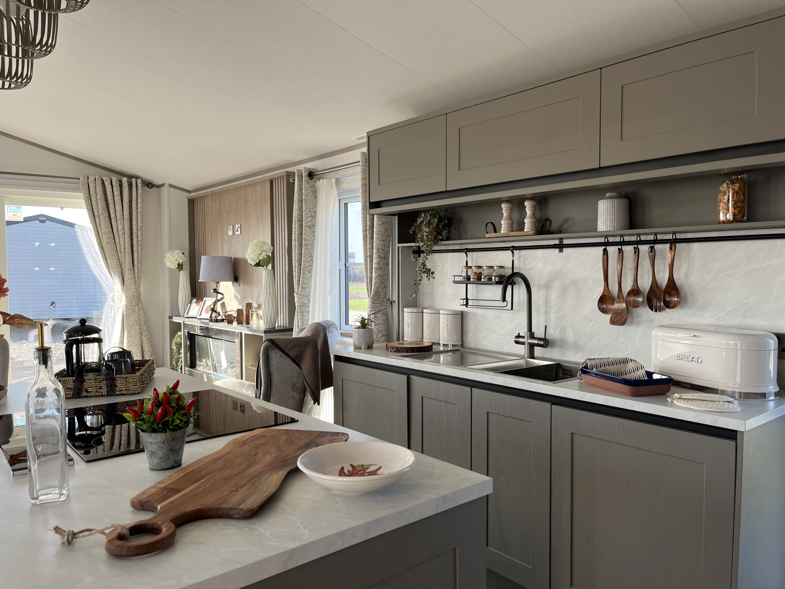 WILLERBY VOGUE HOLIDAY HOME, SEARLES HUNSTANTON NORFOLK 2