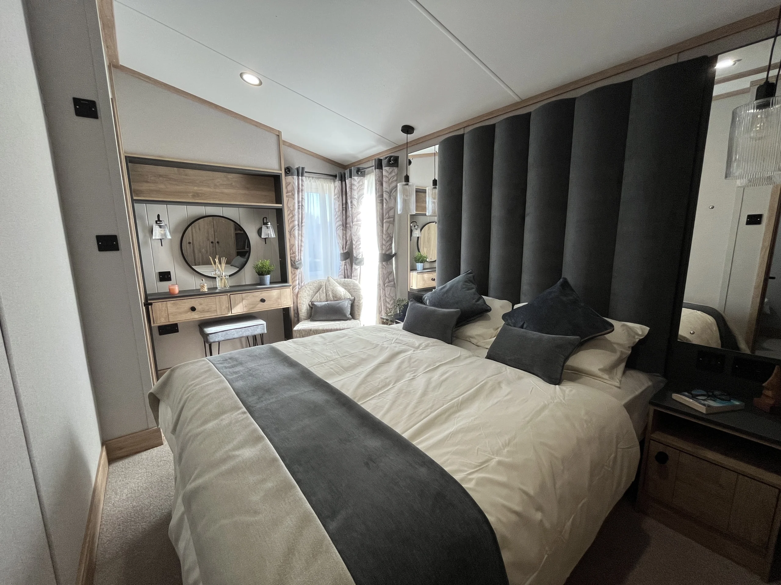ABI BALMORAL MASTER BEDROOM 1, HUNSTANTON NORFOLK