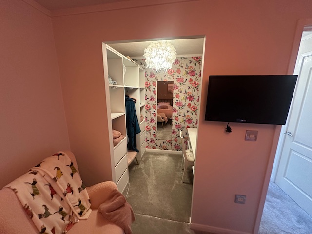 Private Sale STATELY ARUNDEL LODGE 2012 (6)