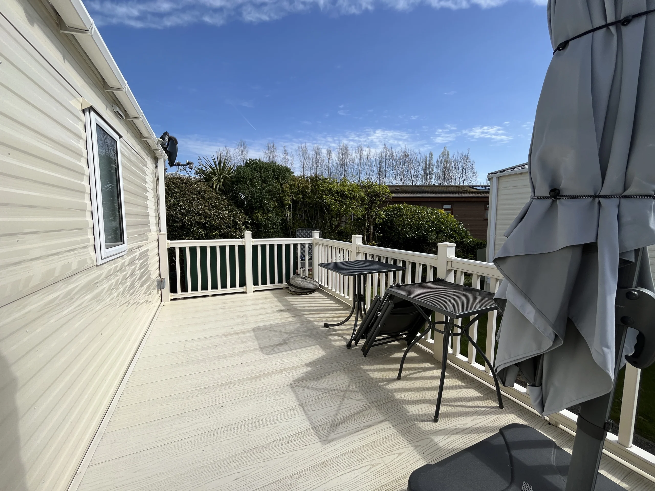 app.caravan.sales.willerby.brockenhurst.private.sale