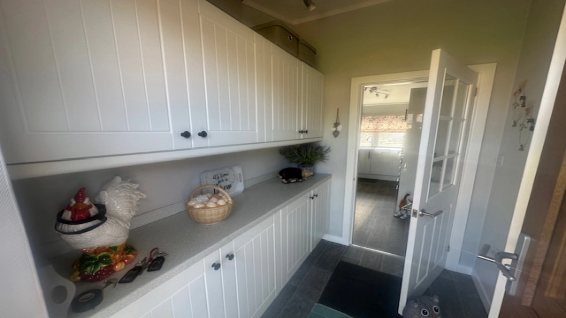 web.searles.carvan.sales.wessex.classic.lodge